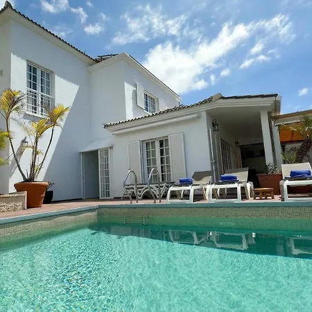 Villa Tenerife Deluxe *