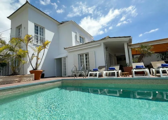 Villa Tenerife Deluxe *