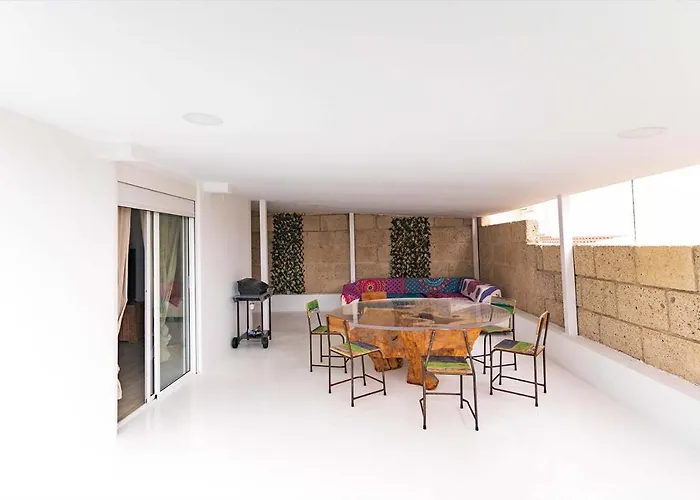 Villa Tenerife Deluxe *